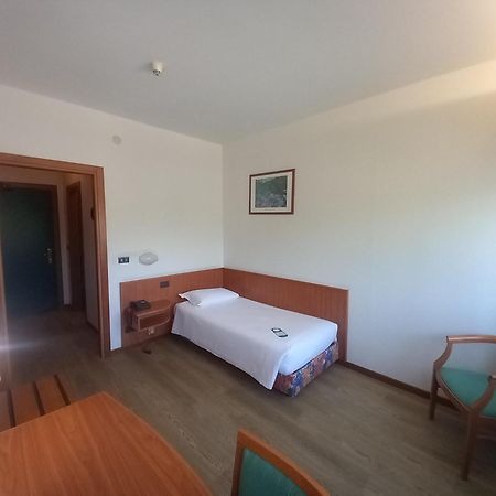 Hotel Cristallo Udine Eksteriør billede