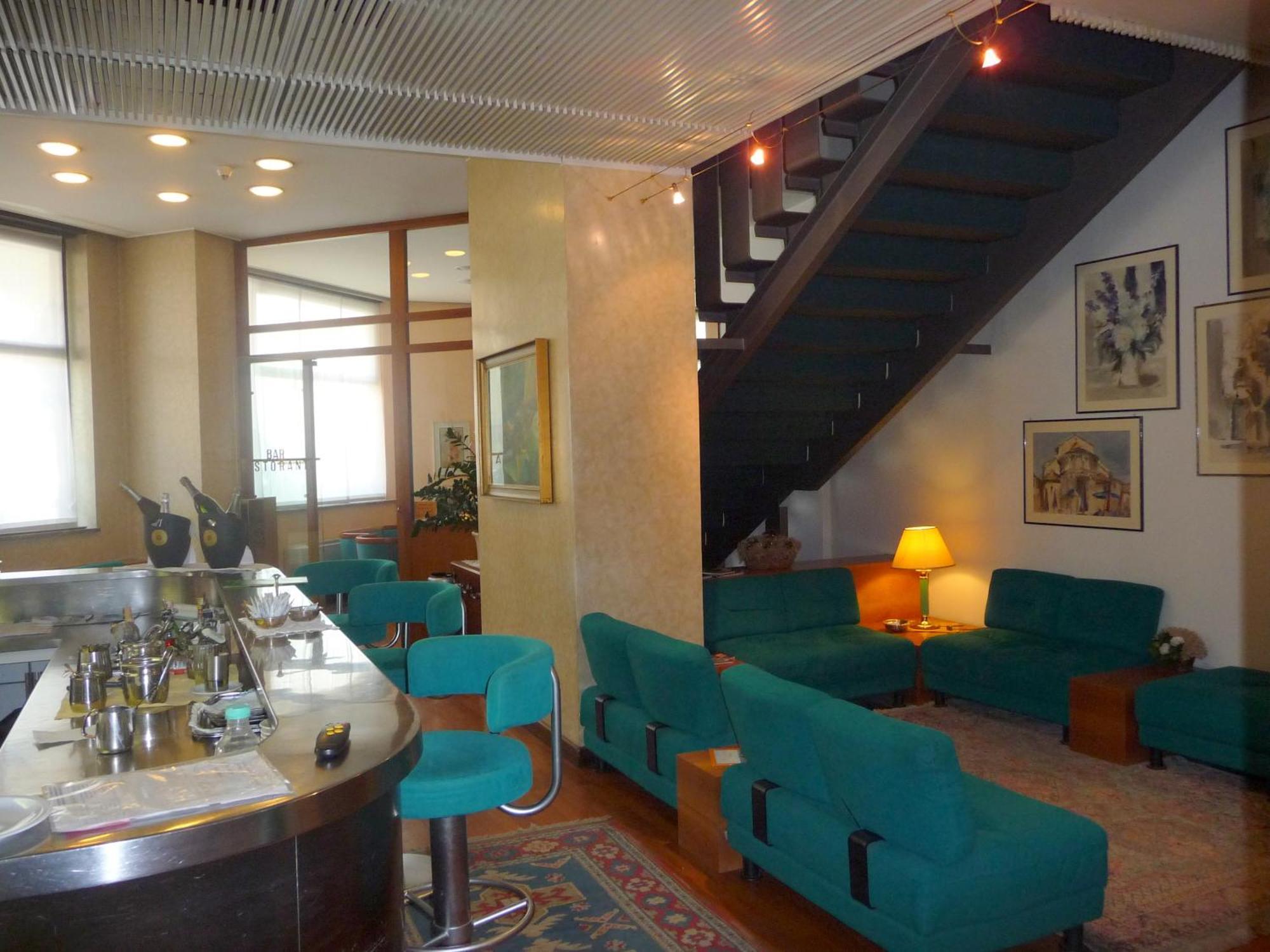 Hotel Cristallo Udine Eksteriør billede